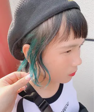 ショート カラー 立山 綾華のヘアスタイル