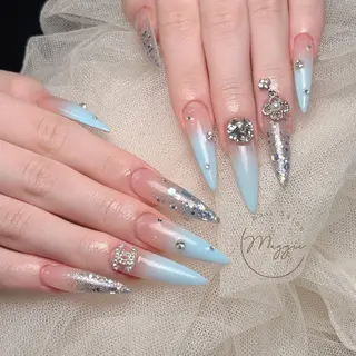 ネイル Maggie Nail🦩のネイルデザイン
