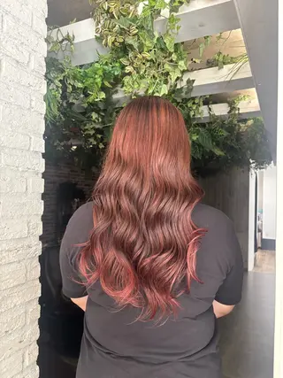 ロング カラー 濱田 真尋のヘアスタイル