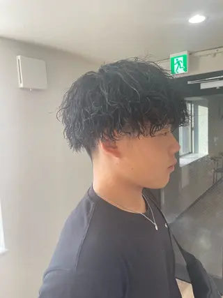 ショート パーマ メンズ emo.92co 🌱山本翔太のヘアスタイル