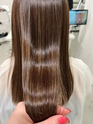 セミロング 阿部 玲奈のヘアスタイル