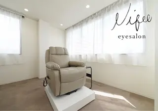 アイブロウ eyesalon Nifeeの眉毛・アイブロウイメージ