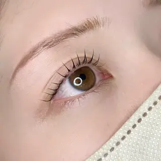 マツエク・マツパ bunny eyes 有本の眉毛・アイブロウイメージ