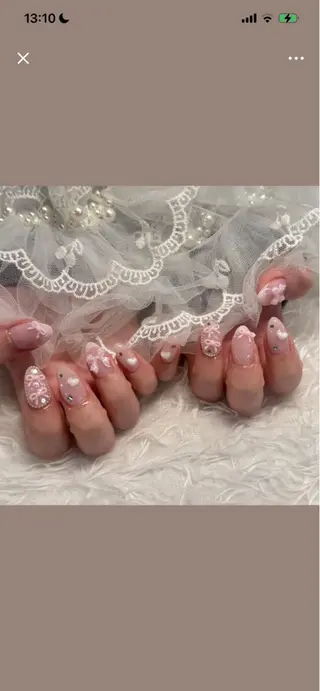ネイル 🌈 Laule'aのネイルデザイン