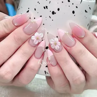 ネイル Queens マオのネイルデザイン