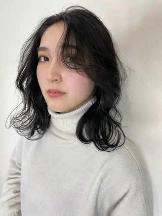 ミディアム カラー ヘアアレンジ 髪質改善×レイヤー 🫧松野力也のヘアスタイル