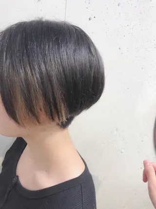 ショート カラー ボブ/縮毛/レイヤー モトナリのヘアスタイル