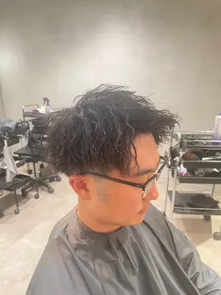 ショート メンズ ENN藤本 大輝艶感カラーのヘアスタイル