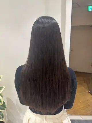 ロング 佐々木 悠安のヘアスタイル