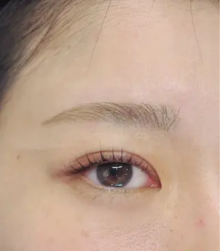 アイブロウ 眉毛サロンSalyu 西新店のマツエク・マツパデザイン
