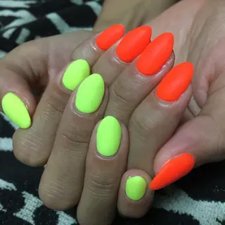 ネイル . MARINAのネイルデザイン