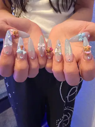 ネイル Natsumi💎 堺筋本町ネイルサロンのネイルデザイン