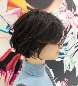 ショート パーマ 趙 英来のヘアスタイル