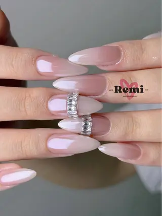 ネイル 🫧RIKO🫧 チップ長さ出し専門のネイルデザイン