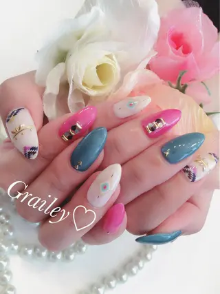 ネイル Grailey nail salonのネイルデザイン
