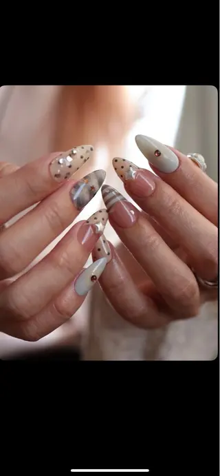ネイル NiJi Nailsのネイルデザイン
