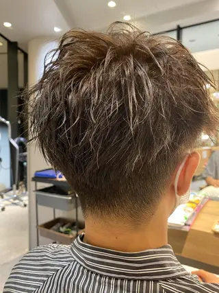 カラー メンズ unopulir 景山 凌のヘアスタイル