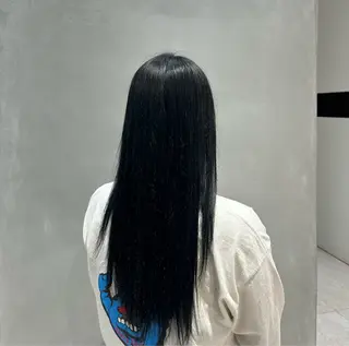 カラー 後藤こころ DIVA DIVOのヘアスタイル