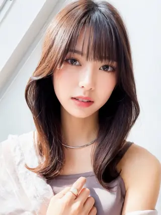 セミロング 中嶋 礼愛のヘアスタイル