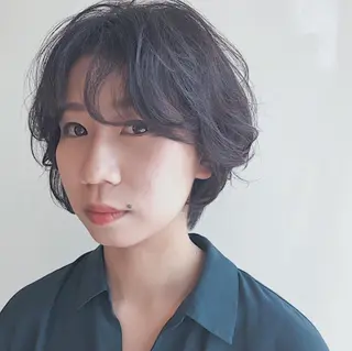 ショート カラー 山中 直輝のヘアスタイル