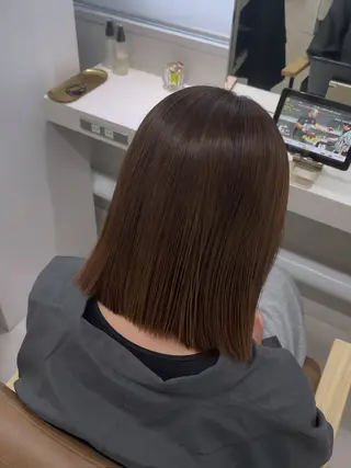 ミディアム SLASHスラッシュ 木下結月果のヘアスタイル