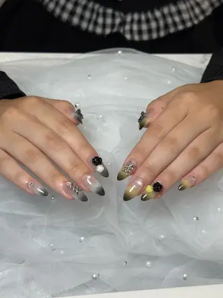 ネイル Aria Nail Beautyのネイルデザイン