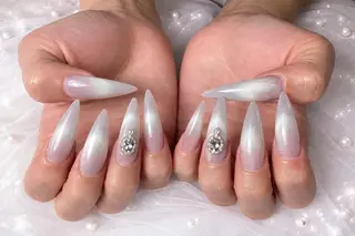 ネイル ロングネイル長さ出し 専門Spade Qのネイルデザイン