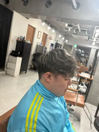 パーマ メンズ 海外風パーマ カラー特化園田　楓莉のヘアスタイル