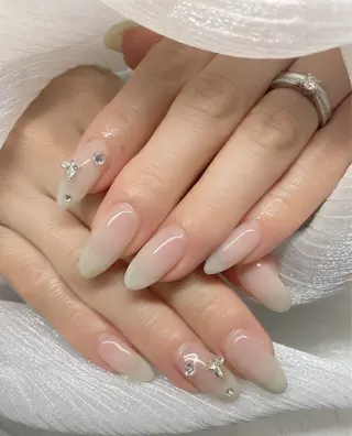 ネイル ネイルサロン Feel円町店のネイルデザイン