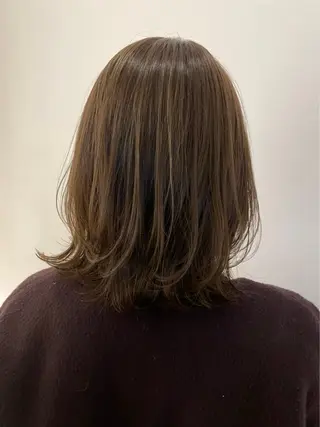 カラー オオツカ ヒカルのヘアスタイル