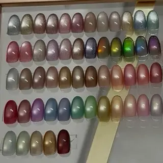 ネイル Levia 岡崎店 Karenのネイルデザイン