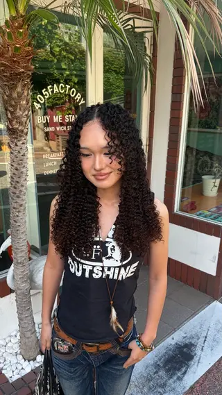 パーマ 水野 明羽のヘアスタイル