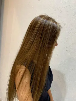 ロング カラー 天野 開のヘアスタイル