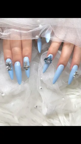 ネイル i  beauty Torontoのネイルデザイン