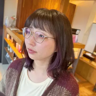カラー 長谷川 那奈のヘアスタイル