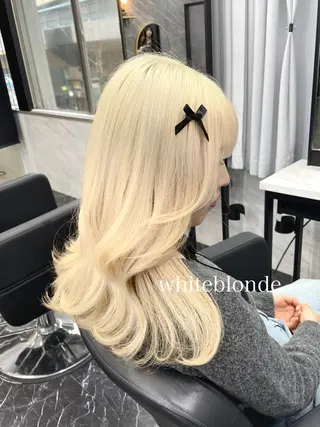 セミロング カラー エクステ🩵ブリーチ 韓国ヘア🩵KAEのヘアスタイル