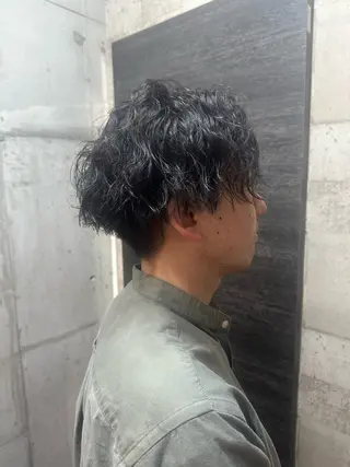 パーマ メンズ 保井 実奈美のヘアスタイル