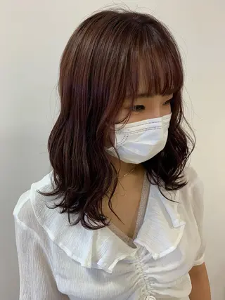 セミロング カラー 暖色/ブリーチカラー 🎀 M i k uのヘアスタイル