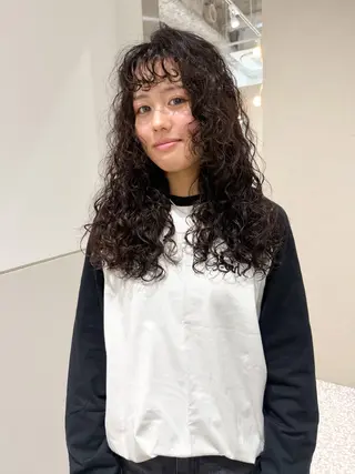 セミロング パーマ KEI パーマ/レイヤーのヘアスタイル