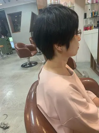 ショート 吉田 茉生のヘアスタイル