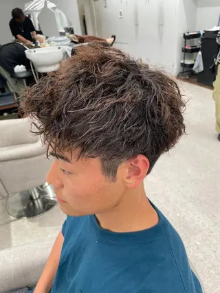 パーマ メンズ 京都河原町 メンズパーマ助川龍哉のヘアスタイル