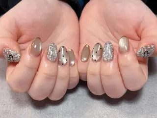 ネイル 💫ゆか_ Nailartistのネイルデザイン