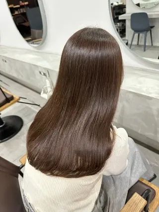 ロング カラー シガ ミクトのヘアスタイル
