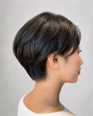 ショート 久木原 ゆりのヘアスタイル