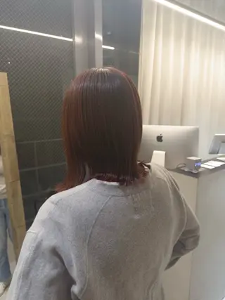 カラー 平山 結実のヘアスタイル