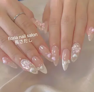 ネイル Floria キキのネイルデザイン