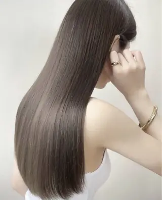 ロング 川口開世 お悩み相談◎のヘアスタイル