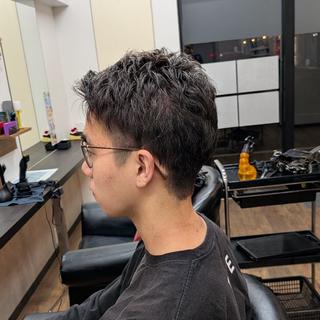 ショート メンズ 黒岩 雅義のヘアスタイル