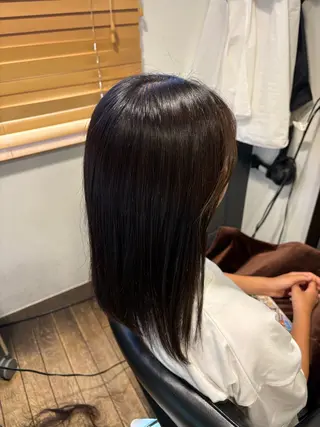 ミディアム カラー 奥山 和奏のヘアスタイル