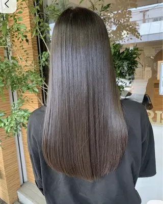 ロング サトウ マアヤのヘアスタイル